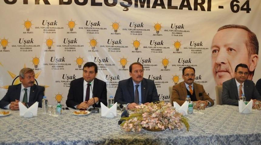 Ak Parti Genel Başkan Yardımcısı Karacan Uşak&rsquo;ta Stk &Uuml;yeleri İle Bir Araya Geldi
