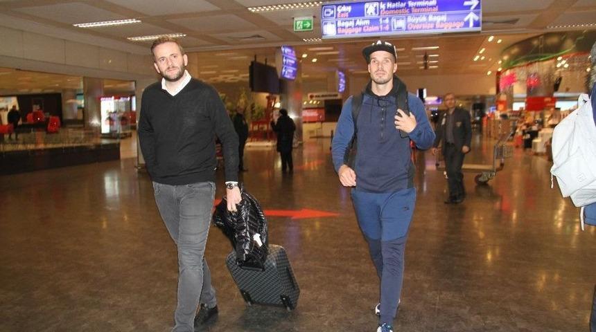 Trabzonspor&rsquo;un Yeni Transferi Novak İstanbul&rsquo;da