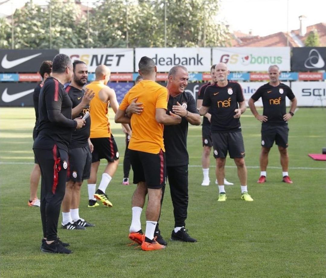 Galatasaray, Akhisarspor Ma&ccedil;ı Hazırlıklarını S&uuml;rd&uuml;rd&uuml;