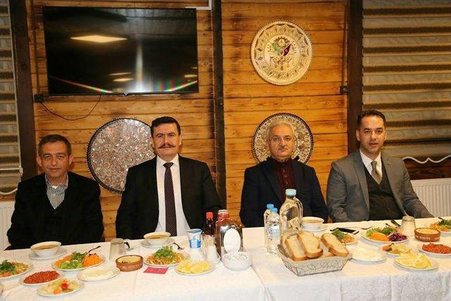 Anagold 24 Erzincanspor Kulübü Tarafından Tanışma Ve Moral Programı Düzenlendi