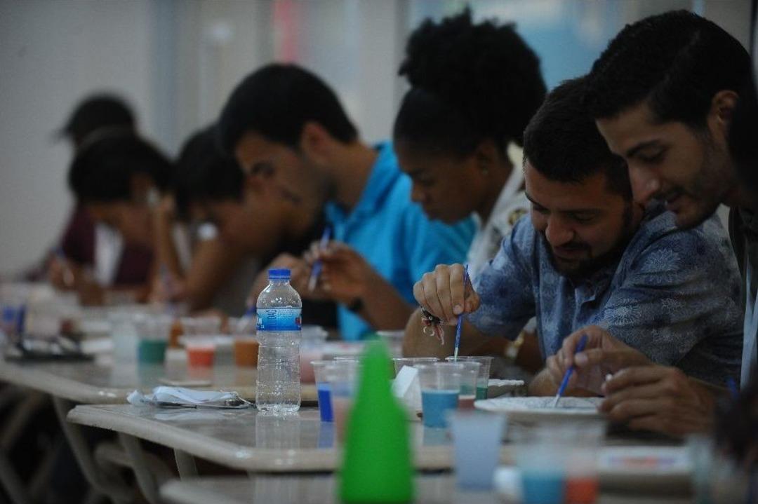 (&ouml;zel Haber) D&uuml;nyanın D&ouml;rt Bir Yanından Gelen &Ouml;ğrenciler &Ccedil;ini Yapmayı &Ouml;ğrendi