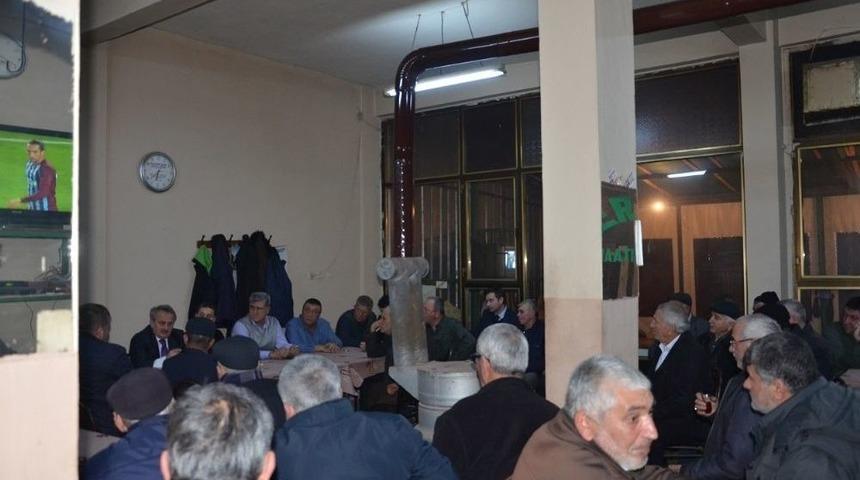 Saray &Ccedil;ift&ccedil;isine Gece Eğitimi