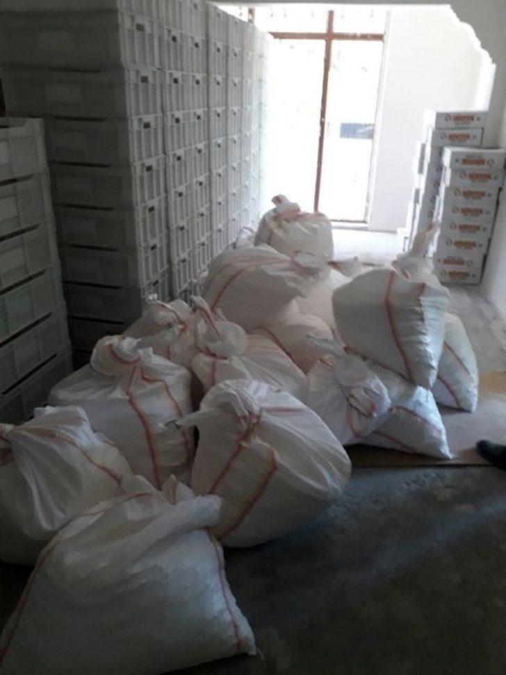 Van’da 5 Ton Kaçak Şeker Ele Geçirildi G5