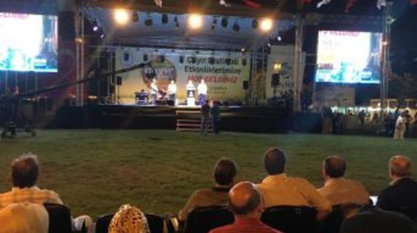 Tarihi Beykoz &Ccedil;ayır Festivali Başladı