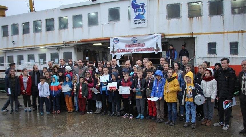 Gemide Satranç Turnuvası Düzenlendi