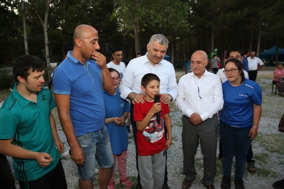 B&uuml;y&uuml;kşehir&rsquo;den &Ouml;zel &Ccedil;ocuklara Kamp