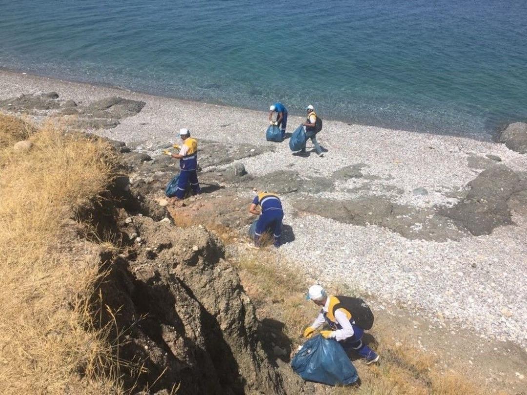 Tuşba Belediyesi&rsquo;nden Sahil Temizliği