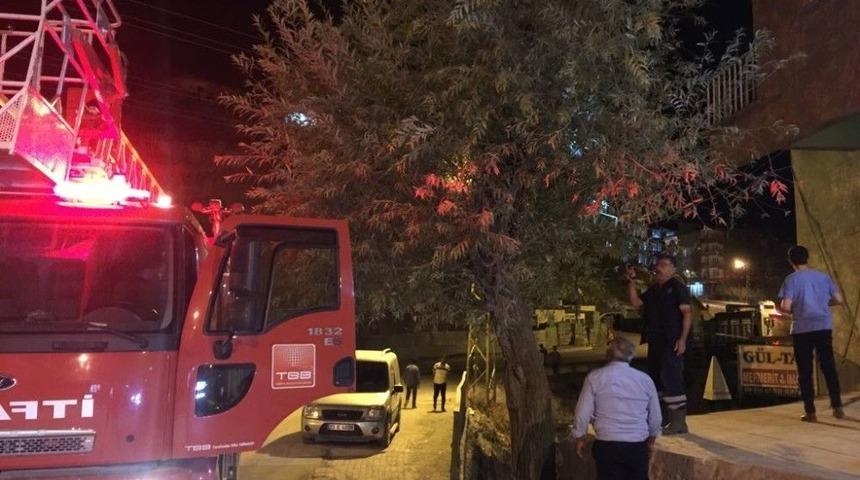 Belediye Başkanı Korumalarından &Ouml;rek Davranış