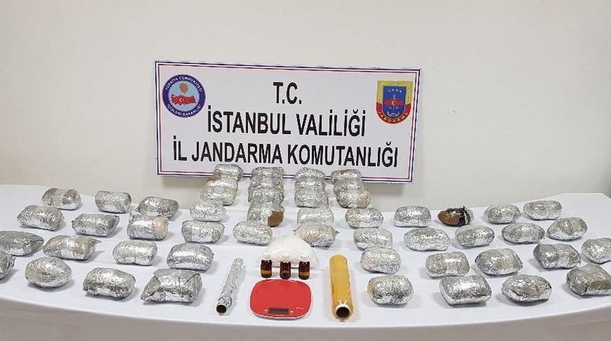 Valizden 30 Kilo Uyuşturucu &Ccedil;ıktı