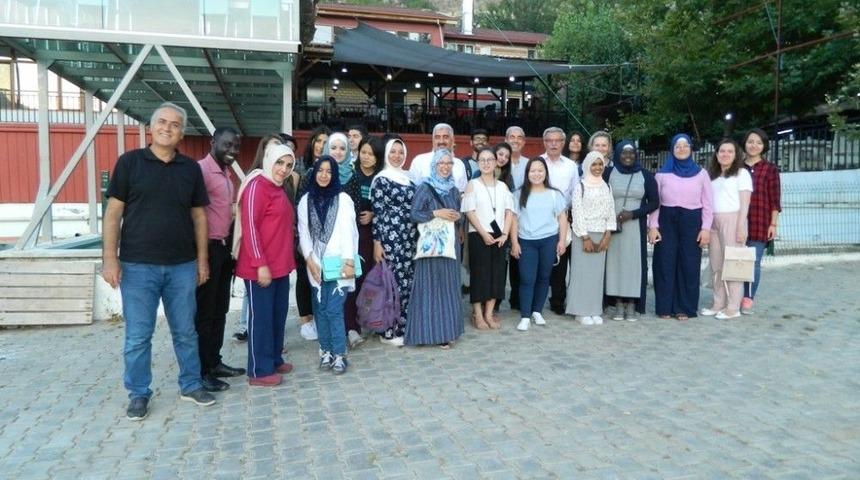 19 &Uuml;lkeden 23 &Ouml;ğrenci Malatya&rsquo;da Misafir Ediliyor