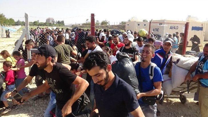 Sınır Kapısında Suriyelilerin Kurban Bayramı Yoğunluğu G1