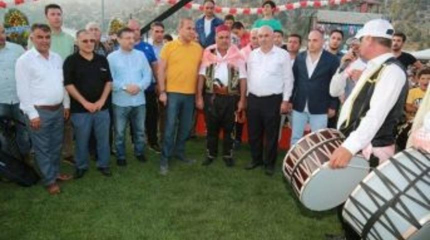 Kızıldağ G&uuml;reşlerinin Ağalığını Abdullah Ka&ccedil;ar Yeniden Kazandı