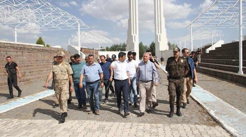 Malazgirt&rsquo;te &lsquo;26 Ağustos&rsquo; Konulu Tanıtım Toplantısı