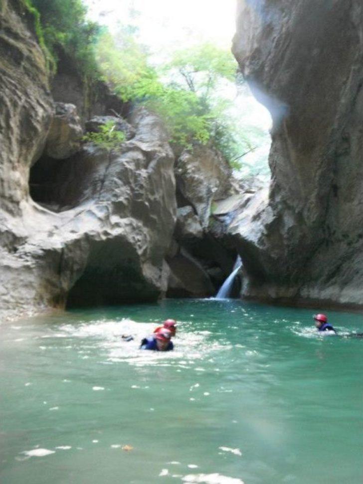 Kastamonu’da Valla Kanyonunda 4 Kişi Kayboldu G5
