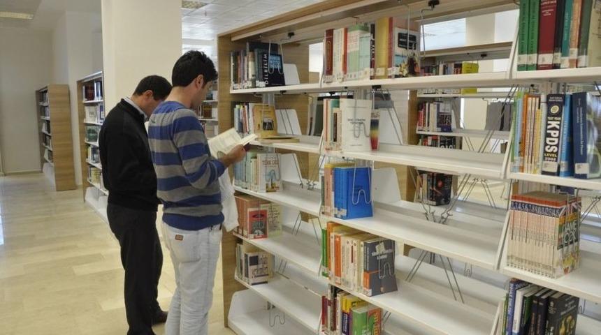 Mş&uuml;&rsquo;de En Fazla &Ouml;d&uuml;n&ccedil; Alınan 100 Kitap Belli Oldu