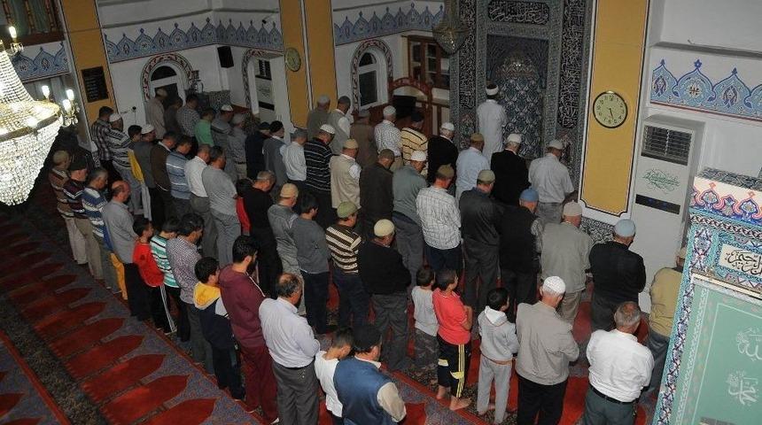 Akşehir’de Camiler Çocuk Sesleri İle Şenleniyor