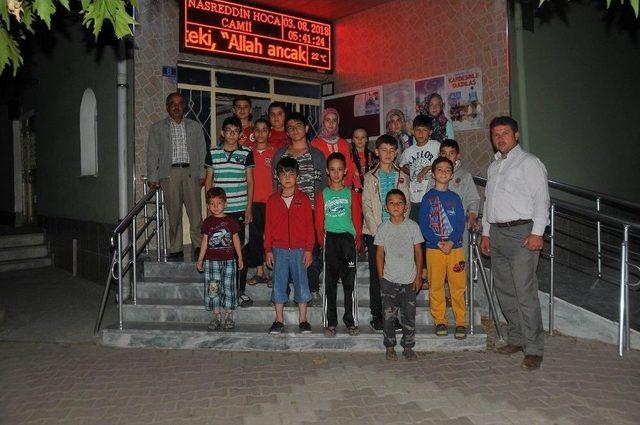 Akşehir’de Camiler Çocuk Sesleri İle Şenleniyor