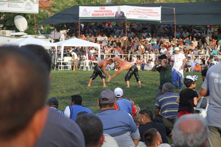Isparta 4. Geleneksel Yağlı Pehlivan Güreşleri’nde Başpehlivan Mehmet Yeşilyeşil Oldu G2