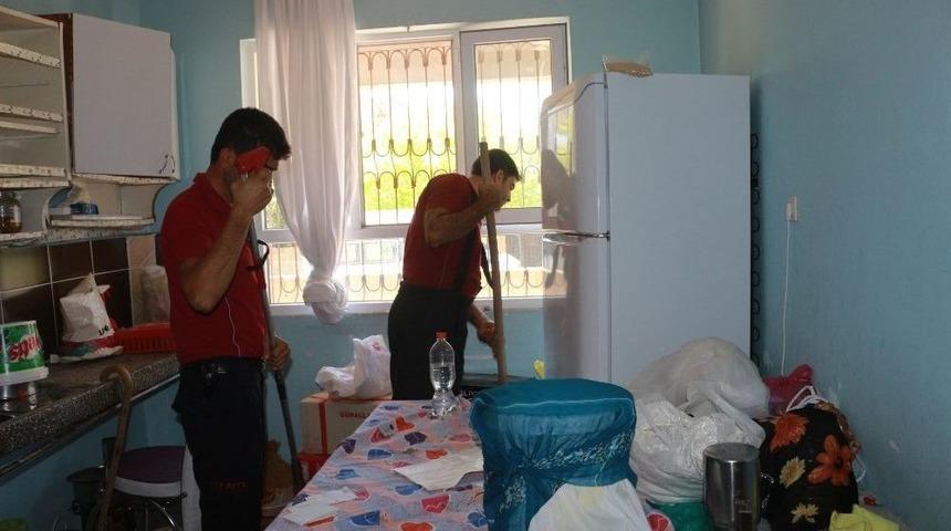 İtfaiyenin Fare Yakalama Operasyonu