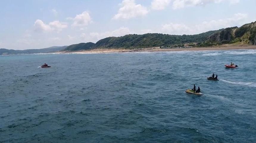 (özel) Şile’den Boğulan Çocuğun Cesedi İnsansız Hava Aracıyla Bulundu