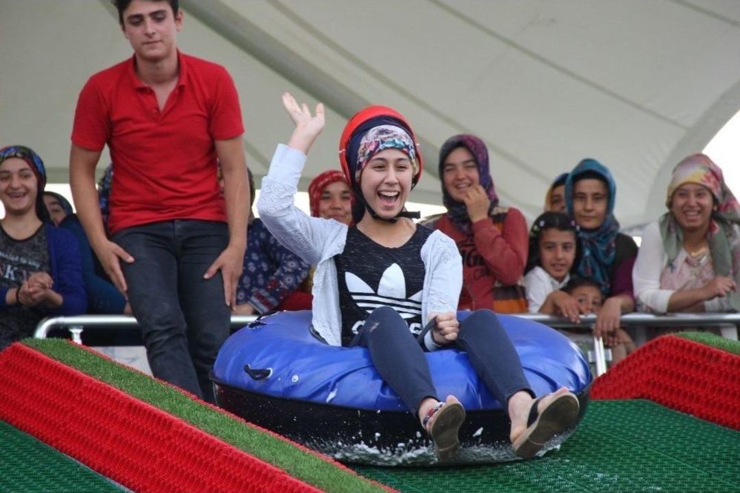 Tarladan &Ccedil;im Kızağına