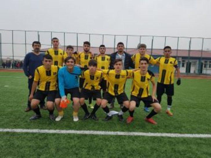 Diyarbakır’da Okullararası Futbol Müsabakaları