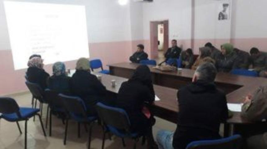 Aslanapa&rsquo;da Gıda Sekt&ouml;r&uuml;nde &Ccedil;alışanlara Hijyen Eğitimi Verildi