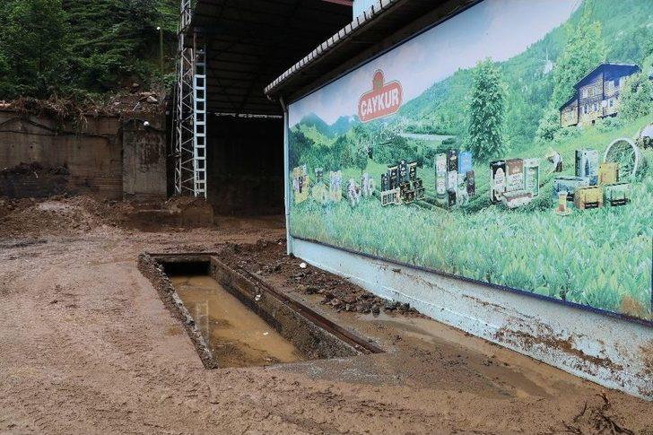 Rize’de 5 Ev Tedbir Amaçlı Boşaltıldı G4