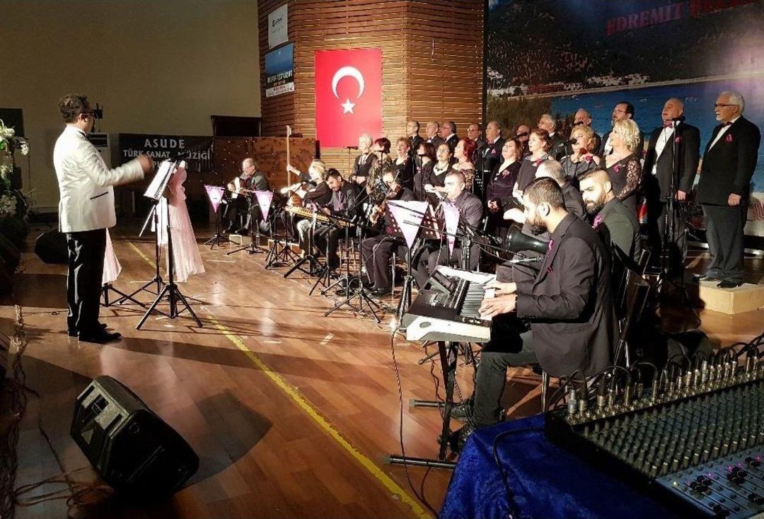 Edremit&rsquo;te Tsm Konseri