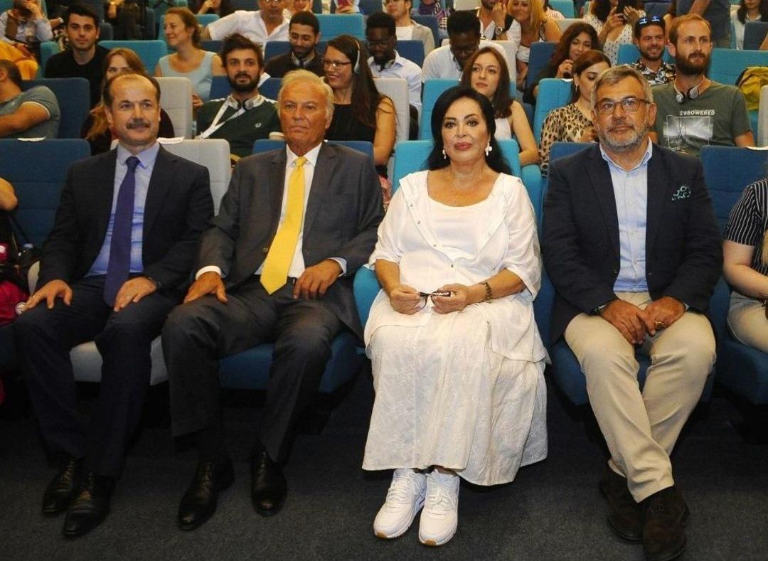 Yeşil&ccedil;am&rsquo;ın Efsane Oyuncuları Sinema &Ouml;ğrencileriyle Buluştu