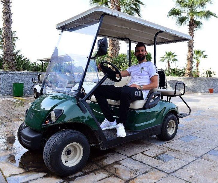 (özel Haber) Selim Ay: ”uefa’da Oynamak Farklı Bir Duygu” G4