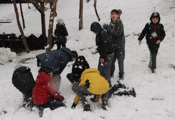 Sivas’ta Çocukların Kar Keyfi G2