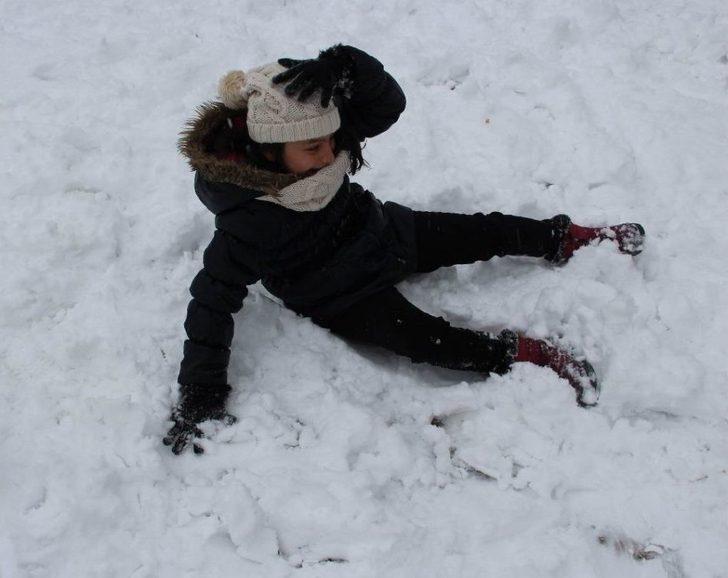 Sivas’ta Çocukların Kar Keyfi G5