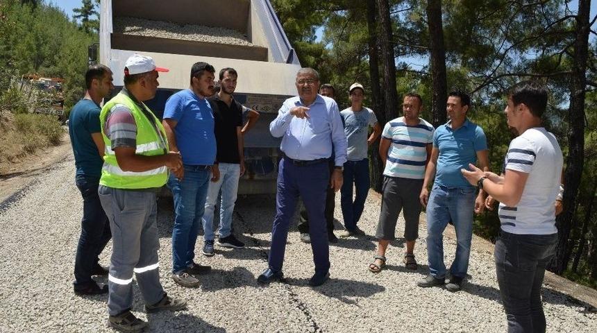 Manavgat Gaziler Mahalle Yolu Yenileniyor