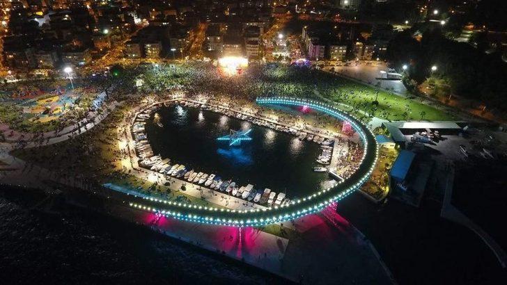 İzmir’de Yıldız Tilbe İzdihamı G5