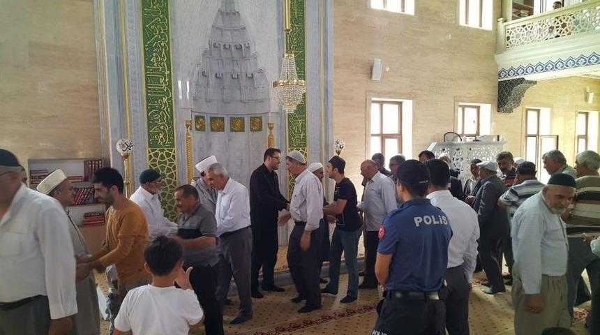 Bulanık Cumhuriyet Başsavcısı Velat &Ouml;ncel Cuma Namazında Bulanıklılara Veda Etti