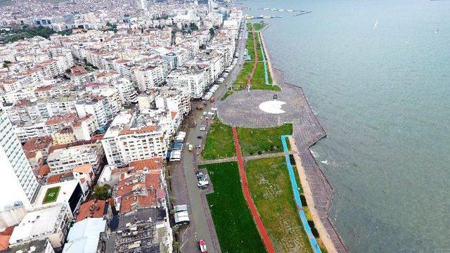 İzmir’de Göle Dönen Kordon Havadan Görüntülendi