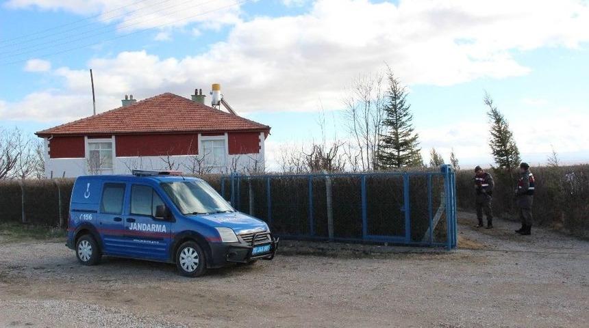 Kayıp Şahsın Cesedi Foseptik Çukurunda Bulundu