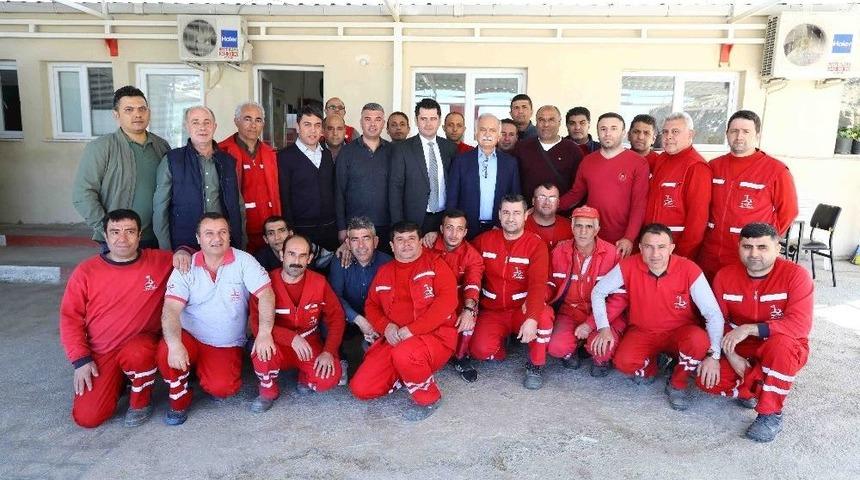 Bayraklı’da Günde 330 Ton Evsel Atık Toplandı