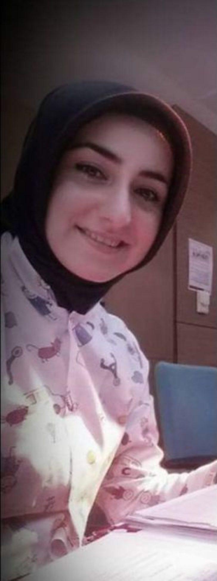 Kansere Yenik Düşen Genç Hemşireye Duygusal Veda G5