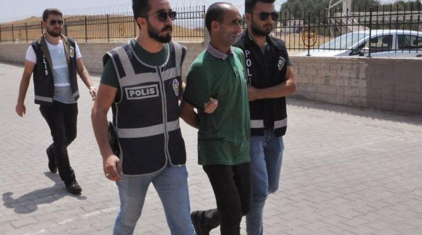 Kadın Öğretmene Tekme Atan Zanlı Yakalandı