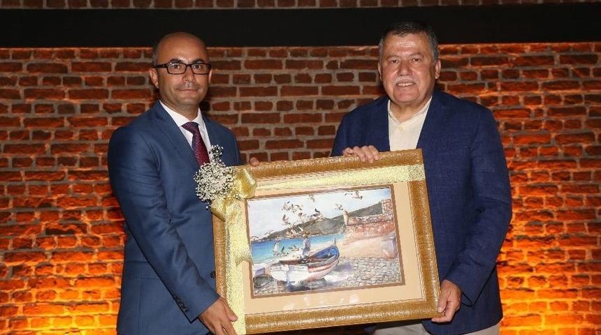 Protokol Veda Yemeğinde Buluştu