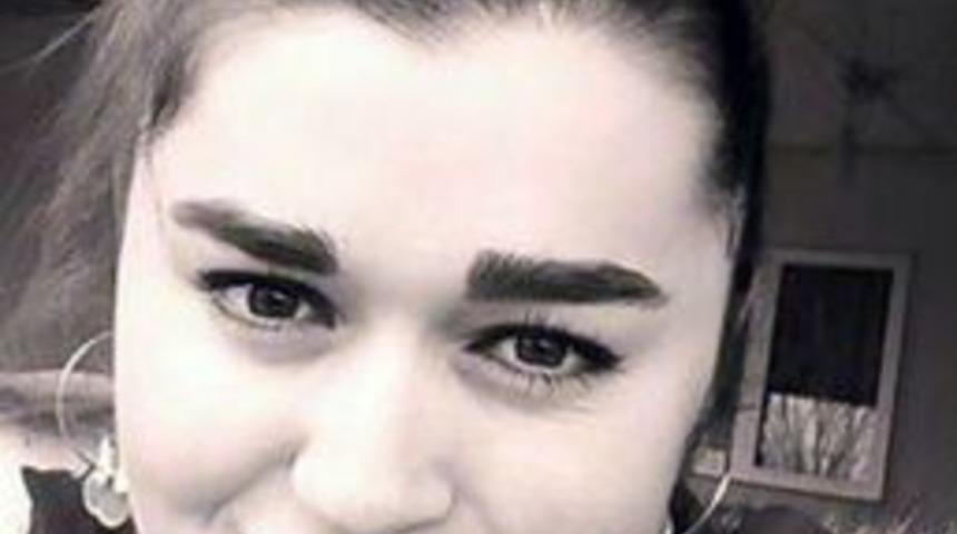 Gen&ccedil; Kız Yatağında &Ouml;l&uuml; Bulundu