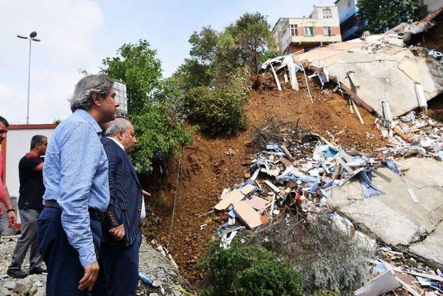 Toprak Kaymasından Etkilenen Vatandaşlara Beyoğlu Belediyesinden Yardım