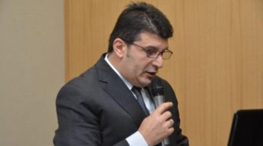 B&uuml;lb&uuml;l, Erzincan&rsquo;da Yapılan &ldquo;trabzon-erzincan Demiryolu&rdquo; Konulu Toplantıyı Değerlendirdi