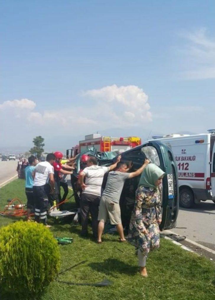 Denizli’de Trafik Kazası: 1 Ölü, 3 Yaralı G2