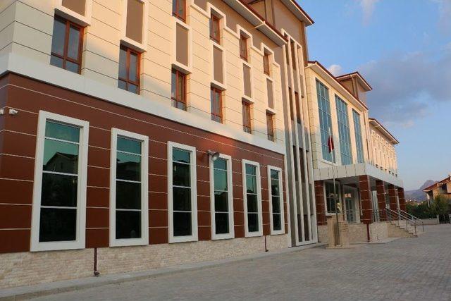 Isparta Modernevler’e Modern Okul