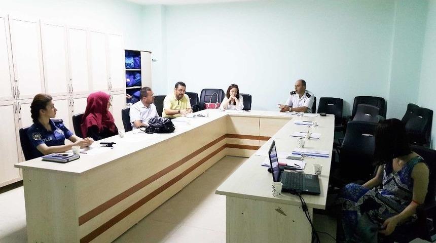 İntiharı &Ouml;nleme Konusunda Toplandılar