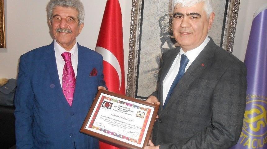 Esk&uuml;der&rsquo;den Tuhafiyeciler Odası Başkanı Sefa Şen&rsquo;e &rsquo;&rsquo;hayırlı Olsun&rsquo;&rsquo; Ziyareti