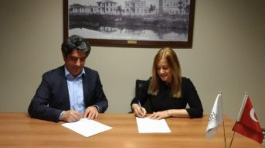 Sağlıkları Acıbadem’e Emanet